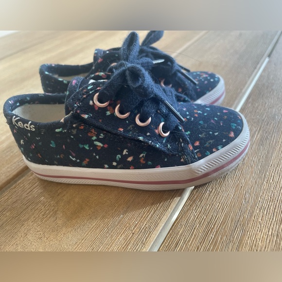 Keds Kickstart Seasonal Infant Kids Sz 4.5M Girls Blue Colorful Low Sneakers - Picture 2 of 4